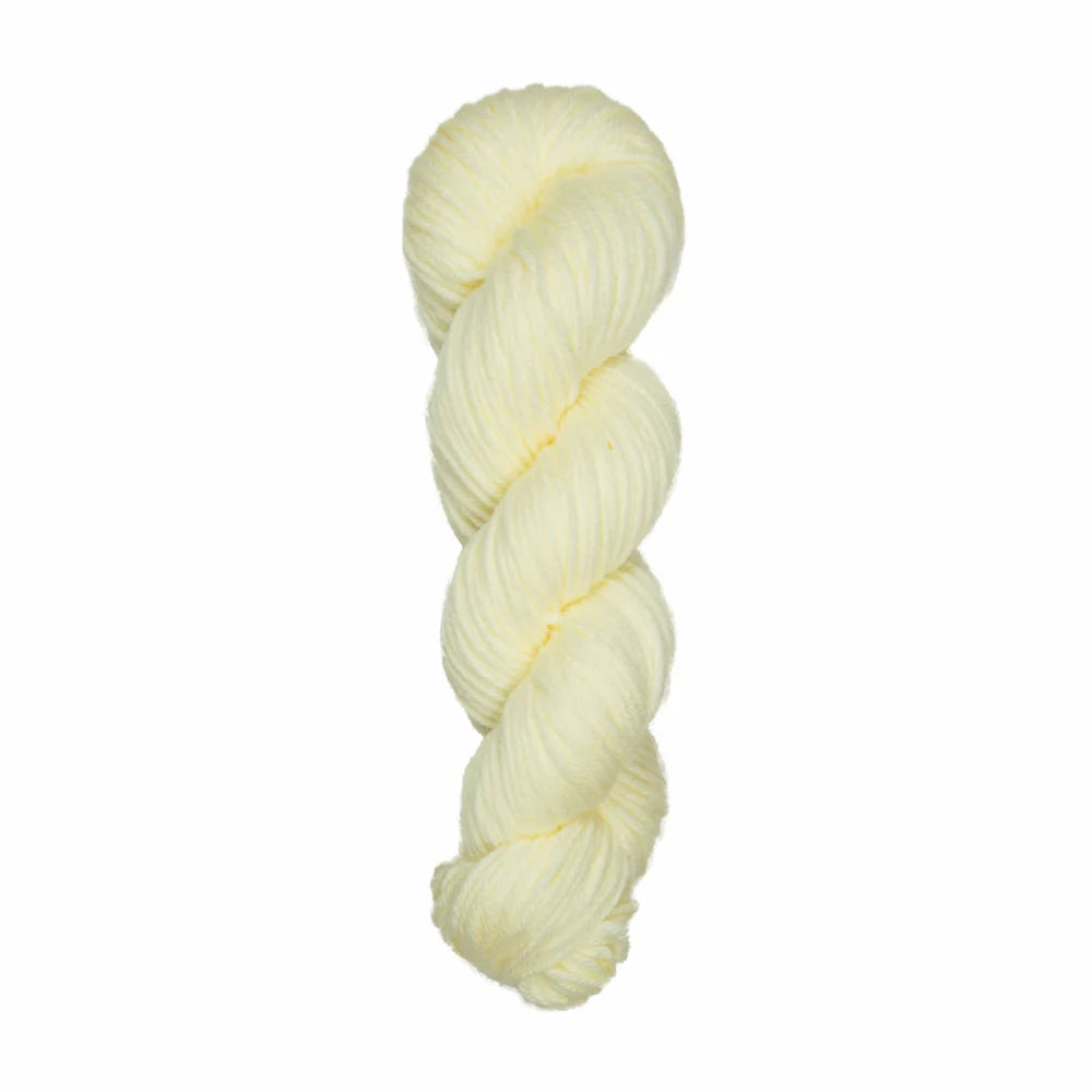 Alisha Knitting Yarn Hanks – 100% Acrylic (Medium Weight)